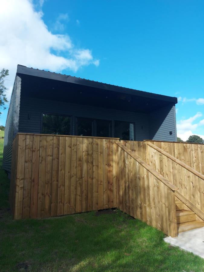 Lough View Lodge Donemana